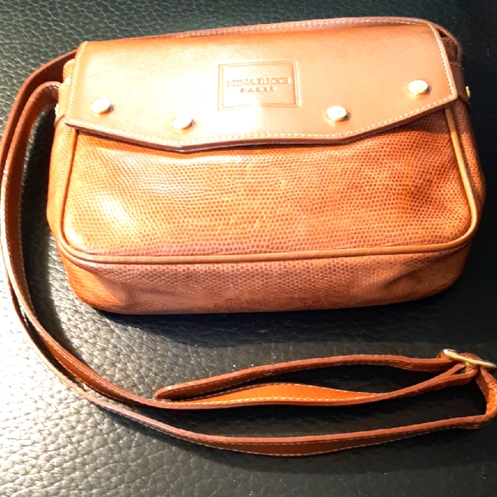 NINA RICCI Tan Leather Ladie's Shoulder Bag Made In Italy